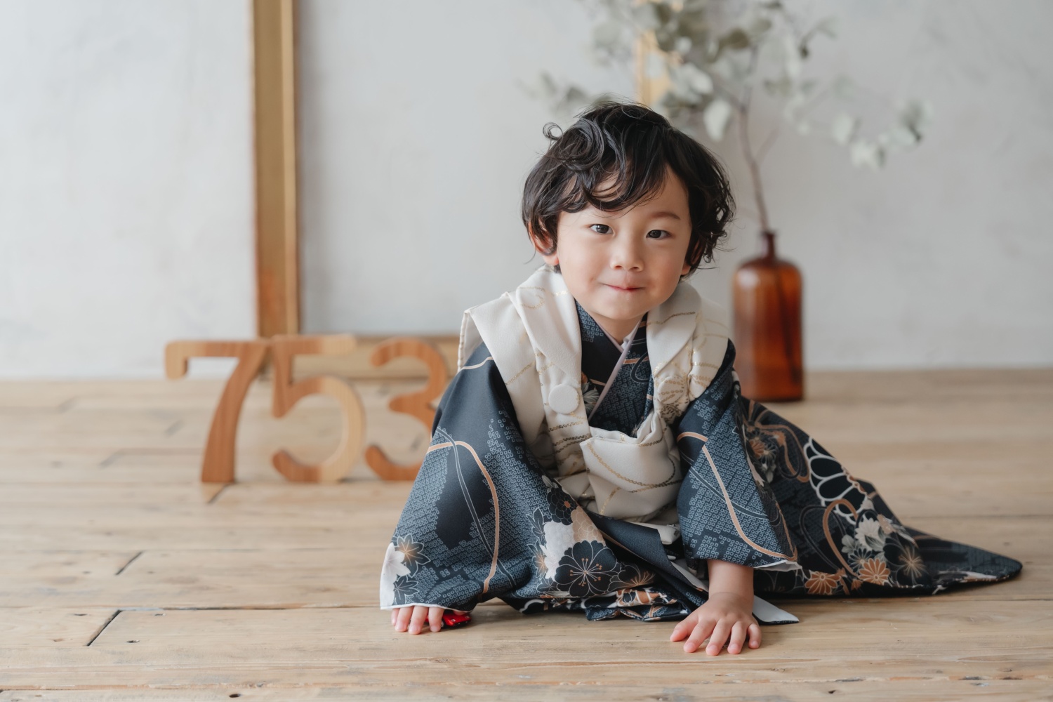 大阪市の貸切フォトスタジオで撮影する七五三の子ども写真